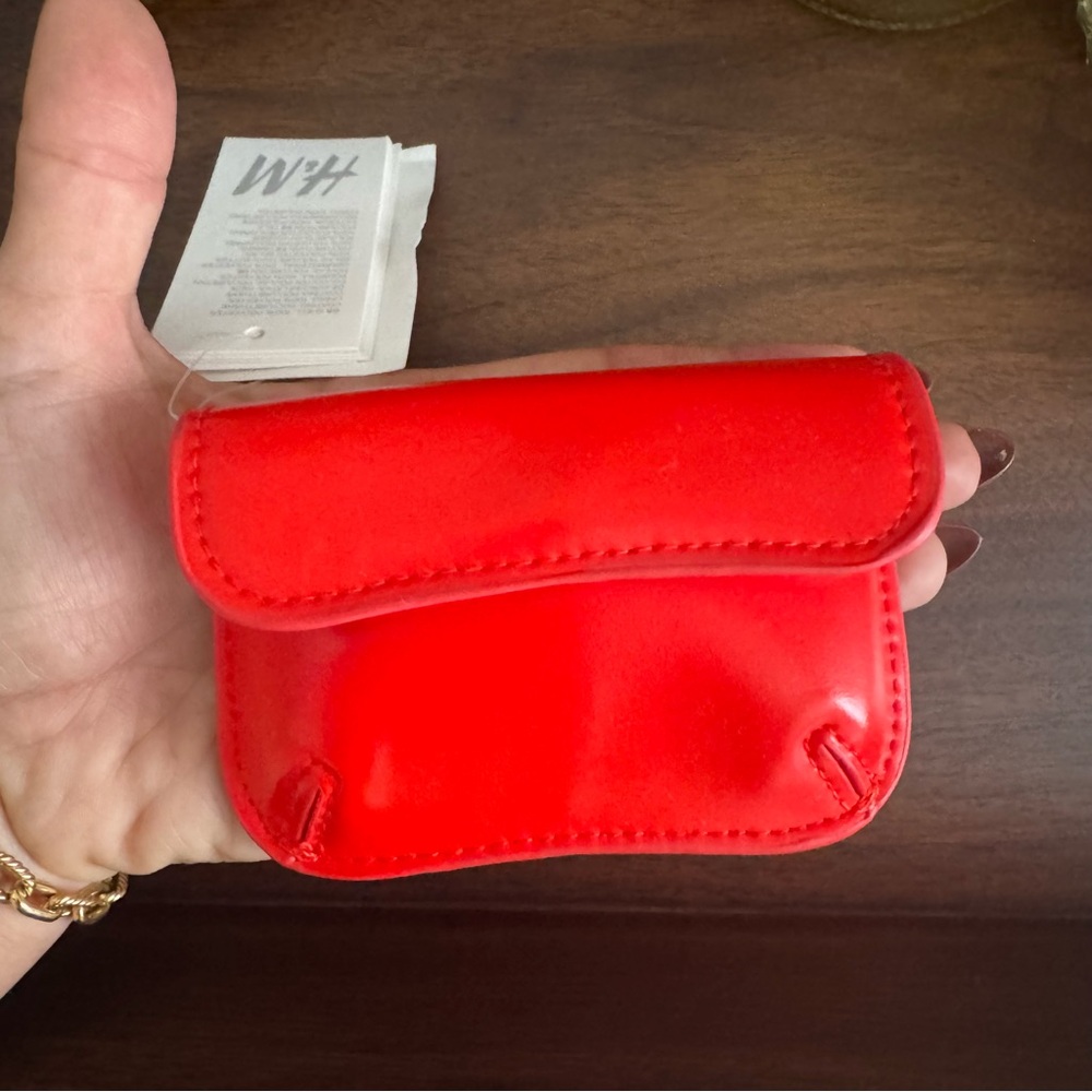 H&M Red AirPod Case
New with tag